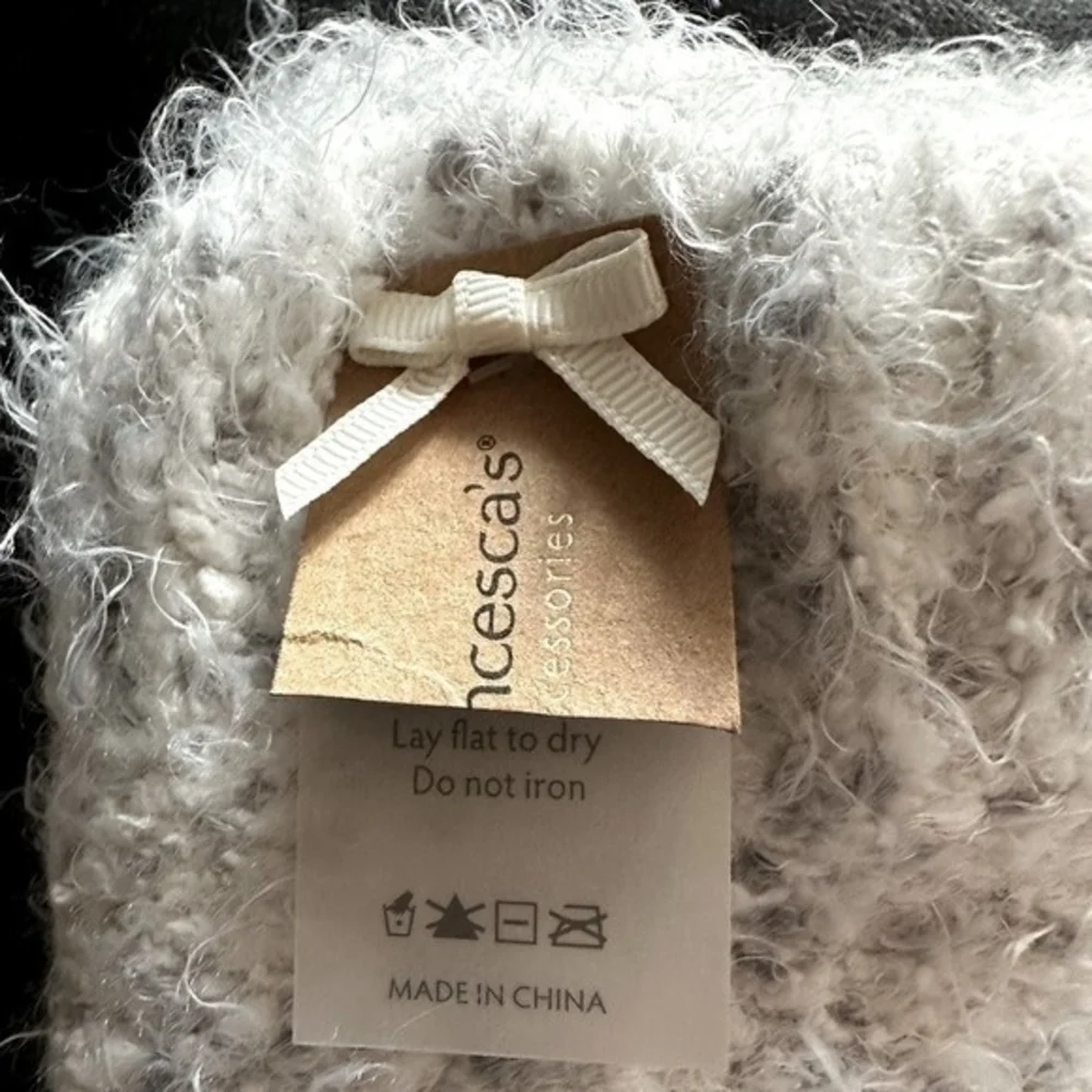 Francesca's Eyelashpop Fleece Lined Socks Ivory Anti-Slip Crew Unisex NWT